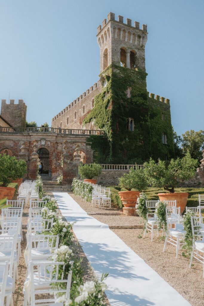 Lena and Avery’s wedding at Castello di Celsa, Siena, Tuscany