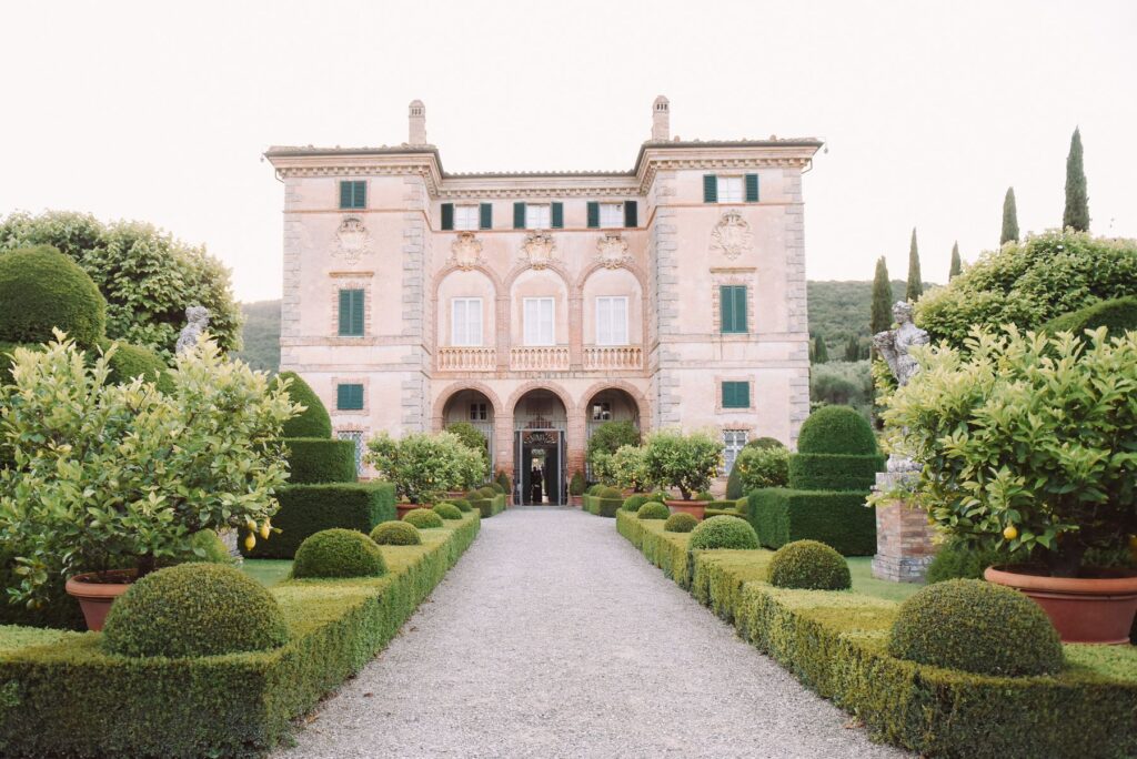 Robyn and Patrick’s wedding at Villa Cetinale, Siena, Tuscany